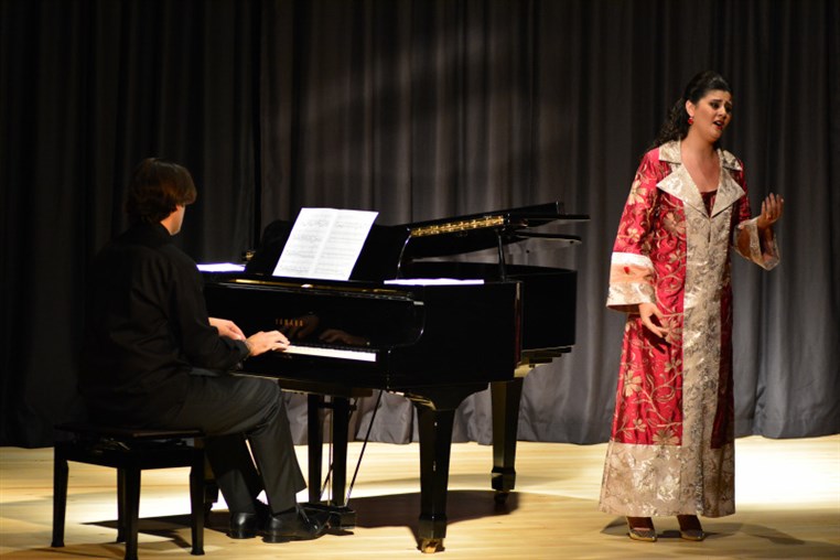 Autour Des Compositeurs Libanais -Recital